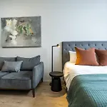 Trendy Studio In Ct - Coworking - City Views
